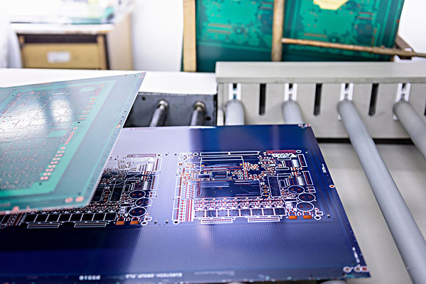 PCB smt layout tips and considerations